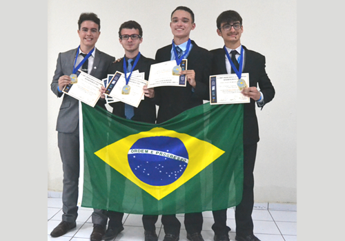 Os Quatro Ouros Do Brasil 60 B79C54 40